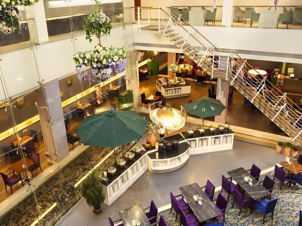 Catic Hotel--Adjacent Buliding تشوهاى المظهر الخارجي الصورة